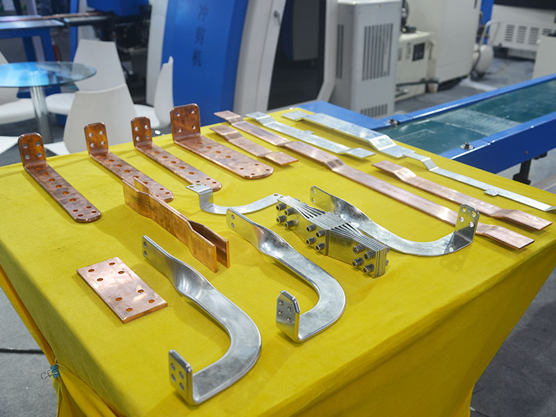 數(shù)控母線伺服折彎機(jī) GJCNC-BB-S